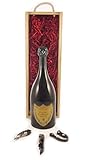 Dom Perignon Brut Vintage Champagne 1949 (2cms inverted ullage) in einer Geschenkbox, da zu 3 Weinaccessoires, 1 x 750ml