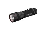 Ledlenser P7 SE LED Allround Taschenlampe, 500 Lumen, 25 Stunden Laufzeit, 320 Meter Leuchtweite, Metallgehäuse, fokussierbar, inkl. Batterien