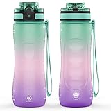 Kitart 750ml Trinkflasche mit Zeitmarkierungen, Tritan Auslaufsicher Leicht zu Haltendes Ergonomisches Design Sporttrinkflasche mit Sieb & Einhandbedienungsdeckel (Grün-Rosa-Lila)