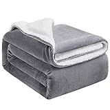 Hansleep Sherpa Decke 150 x 200 cm Grau & Weiß Wohndecke Zweiseitige Kuscheldecke extra Dick & Warm Sofadecke/Couchdecke Mikrofaser Sofaüberwurf Superweich und Flauschig Fleecedecke für Bett und Sofa