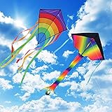 Drachen Flugdrachen Einleiner 2 Packs, Easy Flyer große Regenbogen Delta Drachen und Riesige Bunte Diamant-Drachen für Erwachsene Outdoor Aktivitäten Starke oder leichte Winde