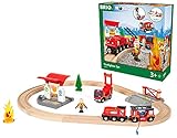 BRIO World 33815 Feuerwehr-Set - Holzeisenbahn-Set inklusive Feuerwehr-Auto mit Licht und Sound - Empfohlen für Kinder ab 3 Jahren