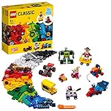 LEGO 11014 Classic Steinebox mit Rädern, Bausteine für Kinder, Spielzeug ab 4 Jahren, mit Spielzeugauto, Zug, Bus, Roboter und vielem mehr