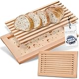 FEINHOLZ Brotschneidebrett mit Krümelrost aus Holz • 40cm x 25cm • Buchenholz geölt • Schneidebrett für Brot, Baguette und Brötchen • Made in Europe